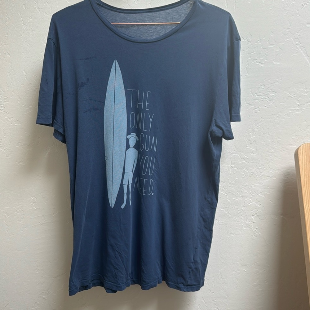 Outerknown tshirt men’s blue short sleeve graphic small